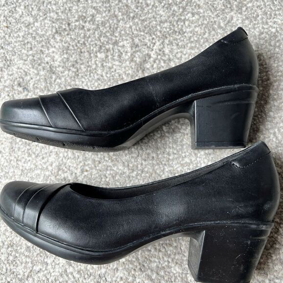 Clarks Ultimate Comfort Collection Womens sz 6 Emilie Mae black pump Block Shoe - Picture 1 of 12